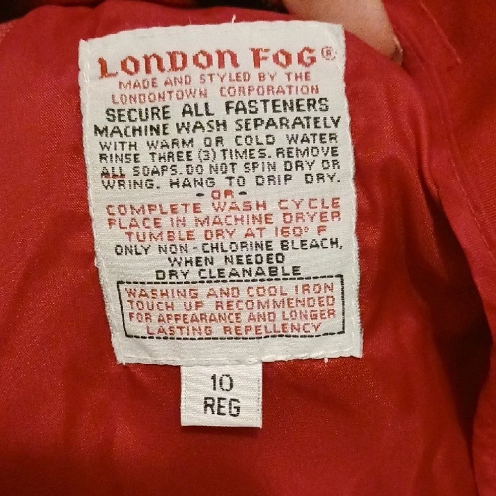 London Fog Vintage Tan Rain Jacket Red Lining Button Front Coat Womens 10 Reg‎